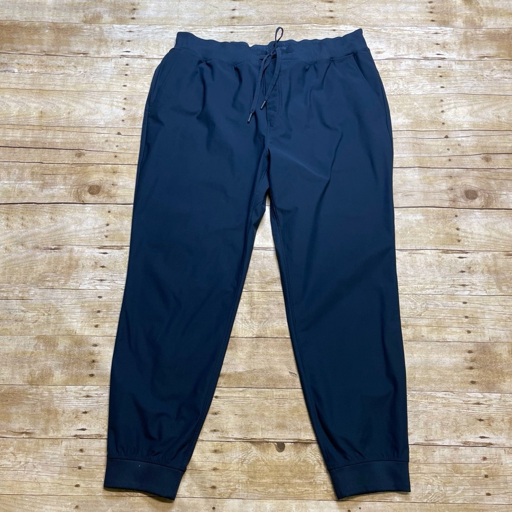 Rohback Men’s Dark Blue Delta Performance Jogger Pants